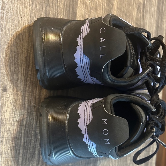 Collina Strada Black and Purple Athletic Shoes Reebok - Picture 4 of 11